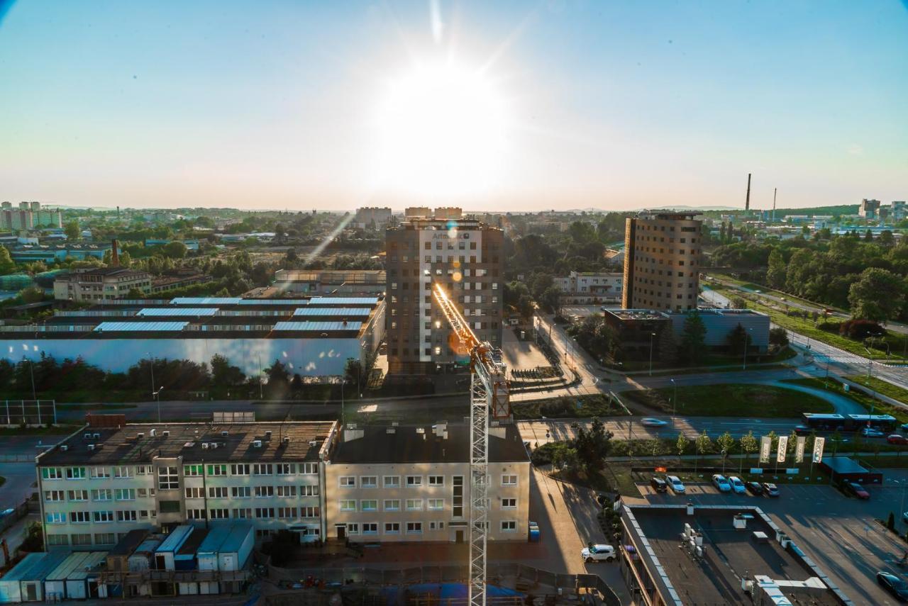 Apartament Plaza Tower 14 Pietro Kielce Eksteriør bilde