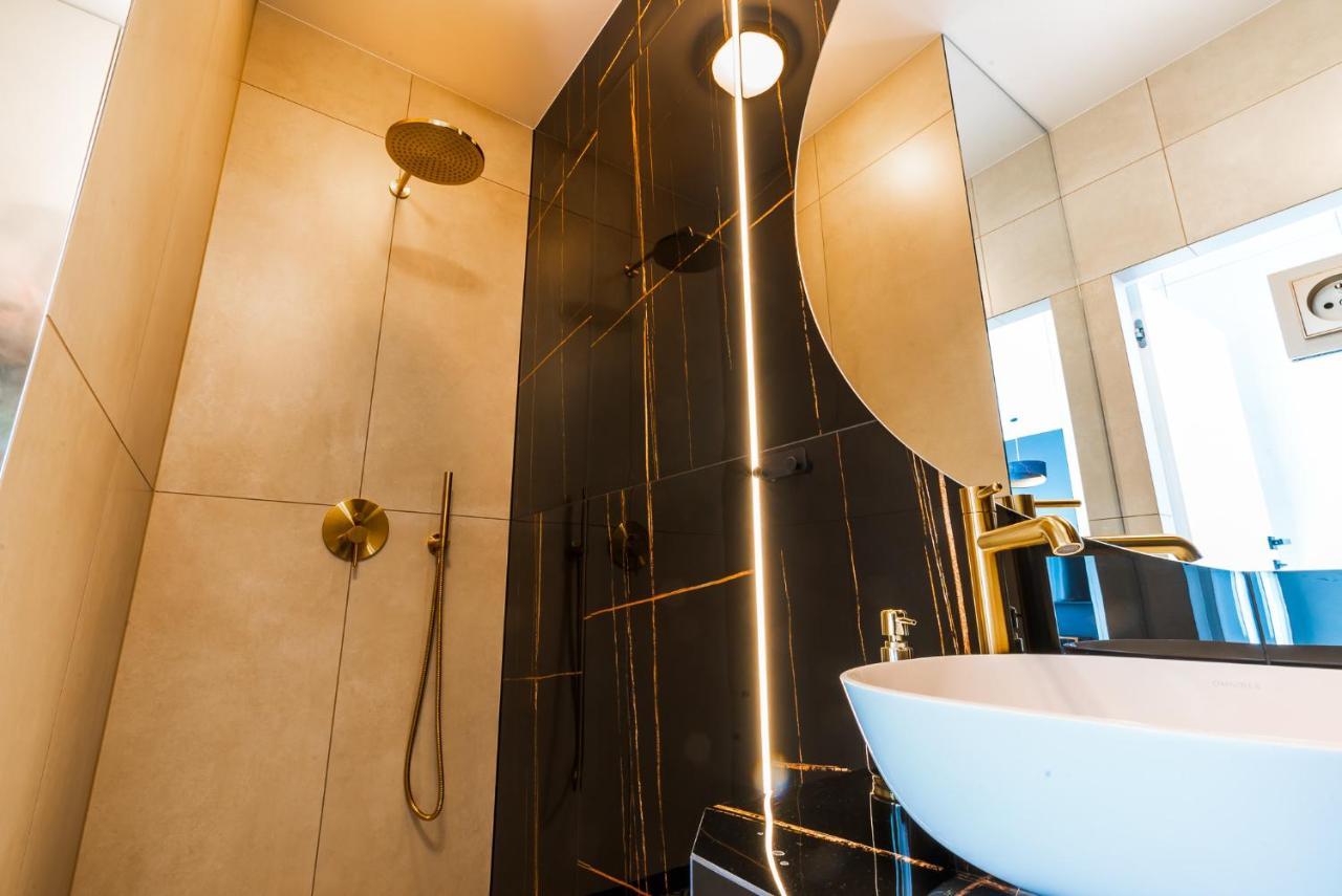 Apartament Plaza Tower 14 Pietro Kielce Eksteriør bilde